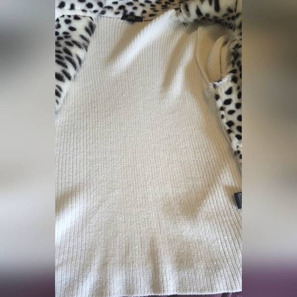 Lisa International Zebra Faux Suede Sweater Zip Jacket - Picture 5 of 10